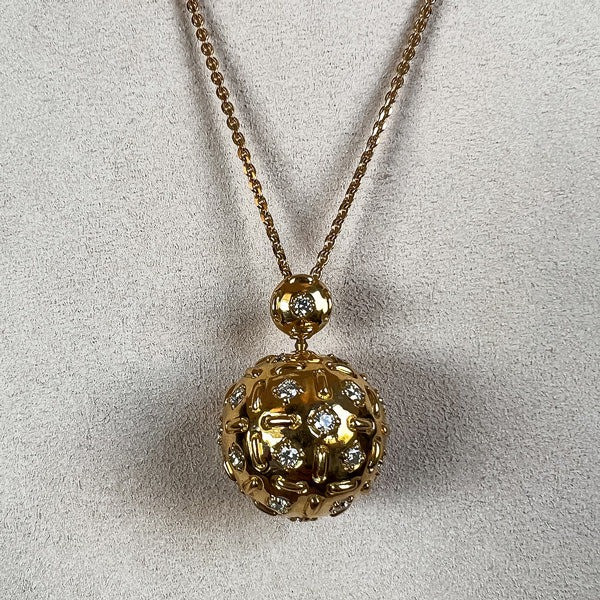 Vintage Style Paved Ball Pendant Necklace