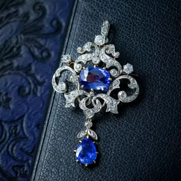 8ctw White and Blue Sapphire Vintage Pendant Necklace
