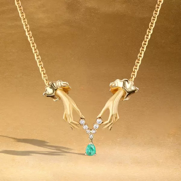Pear Cut Emerald Vintage Love Hands Pendant Necklace