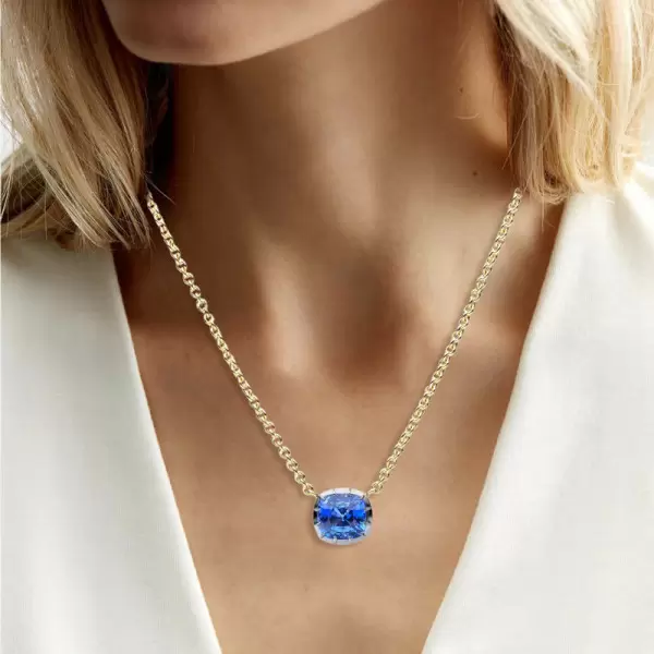 7.5ct Cushion Cut Blue Sapphire Vintage Pendant Necklace