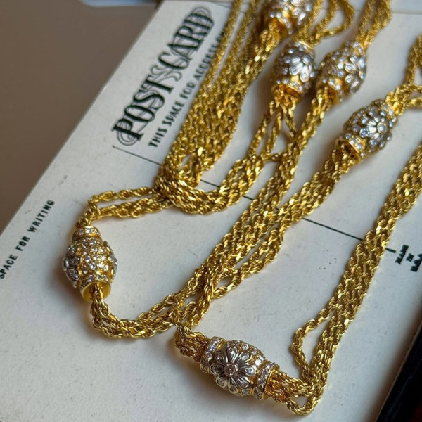 9ctw Floral Bead Triple-rope Link Chain Statement Necklace
