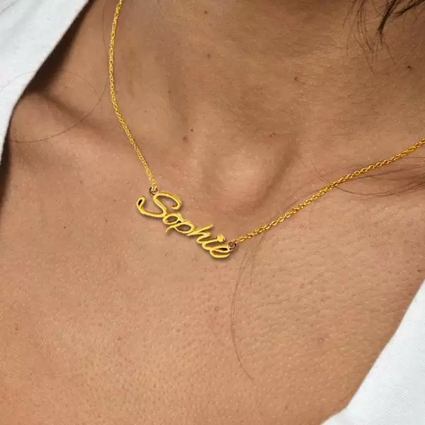 Personalized Classic Name Necklace in 14k Gold Plating