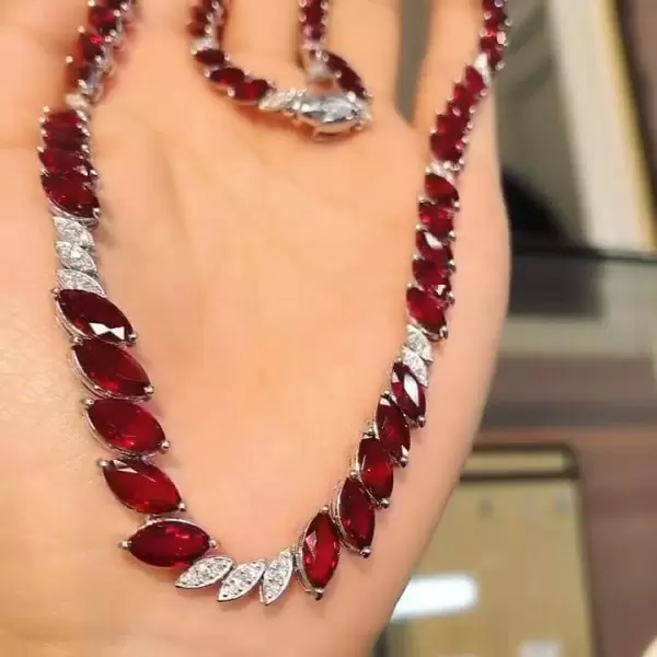 Marquise 2025 cut ruby