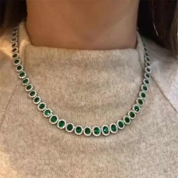 Halo Oval Cut Emerald Elegant Necklace