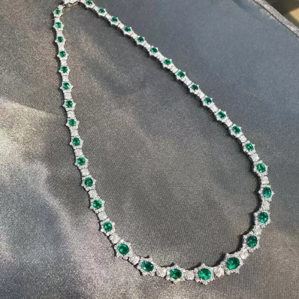 Halo Oval Cut Emerald Art-deco Style Vintage Necklace