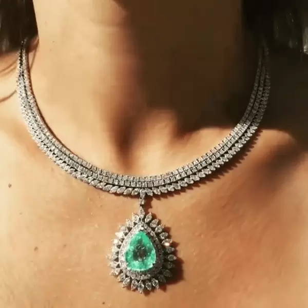 29.56ct Pear Cut Peridot Sapphire Three-Row Pendant Necklace