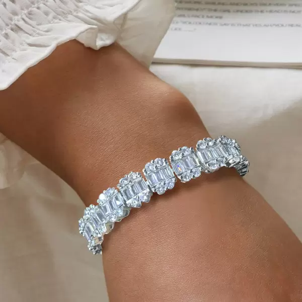 12ctw Emerald and Round Cut White Sapphire Bracelet