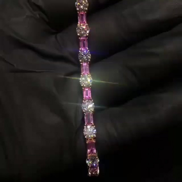 Emerald&Round Cut White&Pink Sapphire Wrist Bracelet