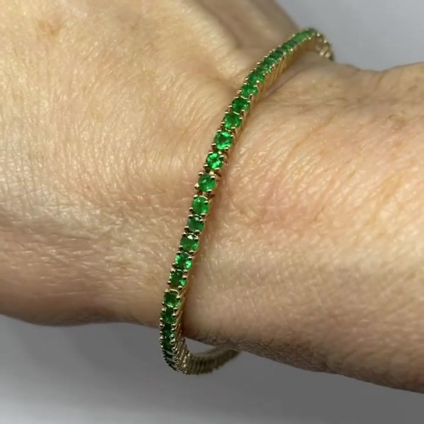 4mm Width Round Cut Emerald Tennis Bracelet in Gold