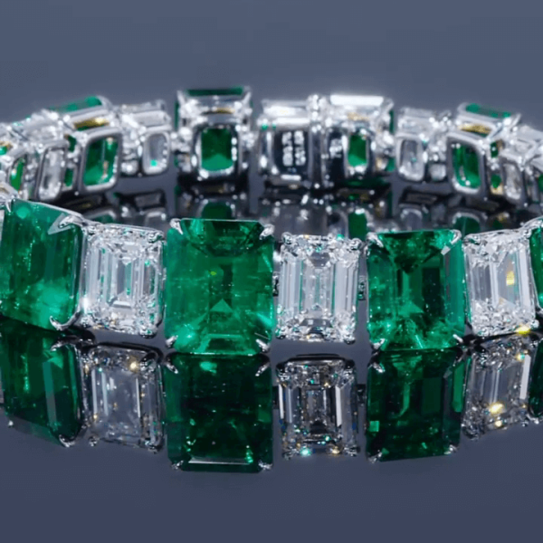 Luxury Emerald Cut Green Sapphire Bracelet