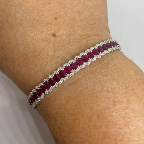 12.5ctw Oval Cut Ruby Bangle Bracelet