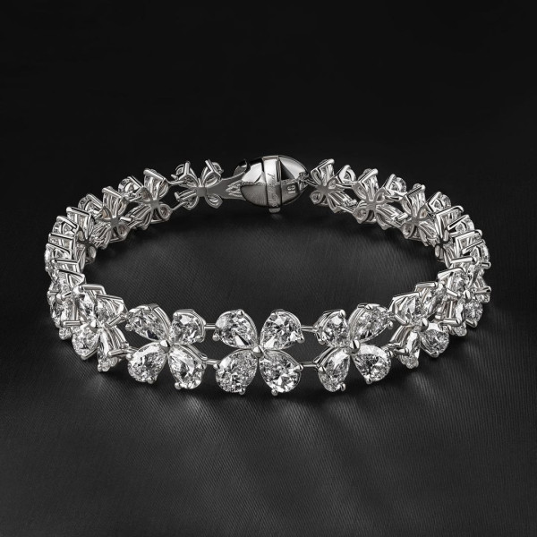16ctw Pear Cut White Sapphire Floral Bracelet