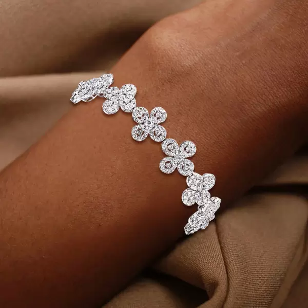 12ctw White Sapphire Flower Design Bracelet