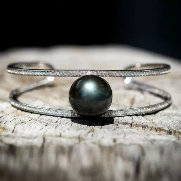 13MM Black Pearl White Sapphire Paved Split Shank Bangle 