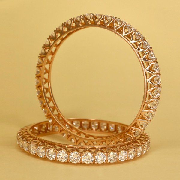 40ctw Round Cut Hollow Rose Gold Tone Bangle
