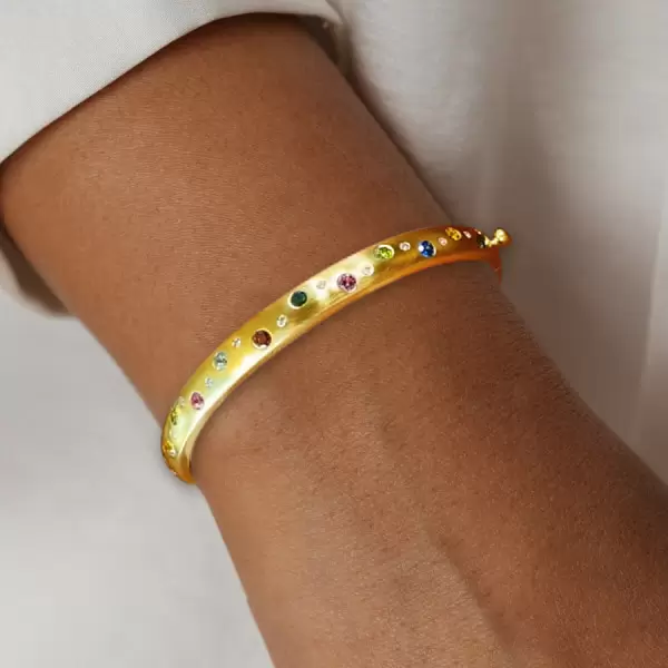 Flush Set Multicolor Sapphire Starry Bangle