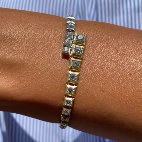 Women Fashion Bracelet in Sterling Silver