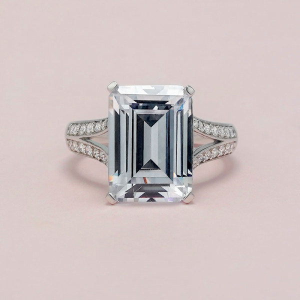 Handmade 6 Ct Emerald Cut Split Shank Ring
