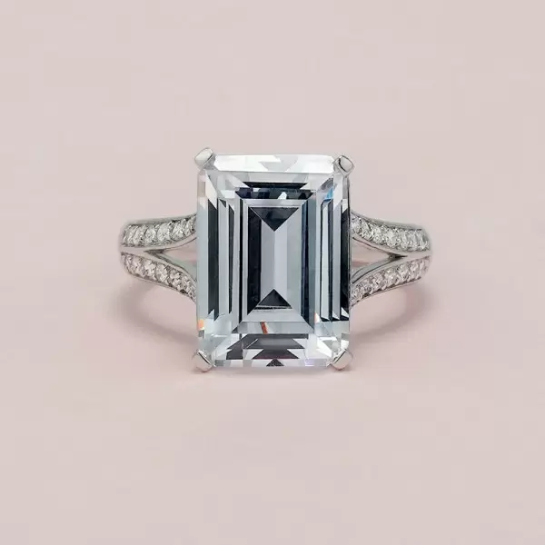Handmade 6 Ct Emerald Cut Split Shank Ring