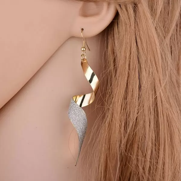 Gold Tone Twist Around Frosted Alloy Earrings