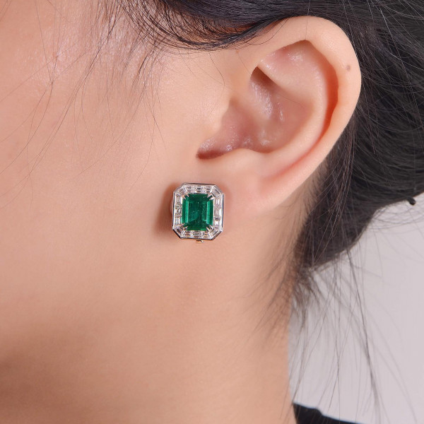 Emerald&Baguette White&Emerald Green Sapphire Stud Earrings
