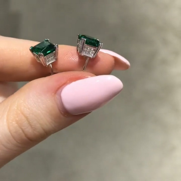 Handmade 2.0 each Green Princess Cut  Earrings Studs