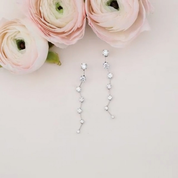 Handmade 7-Stone Round Cut Dancing Earrings