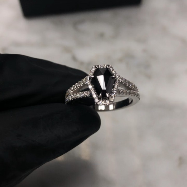 Handmade 2ct Split Shank Black Stone Engagement Ring