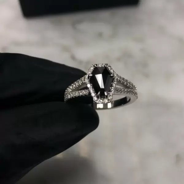 Handmade 2ct Split Shank Black Stone Engagement Ring