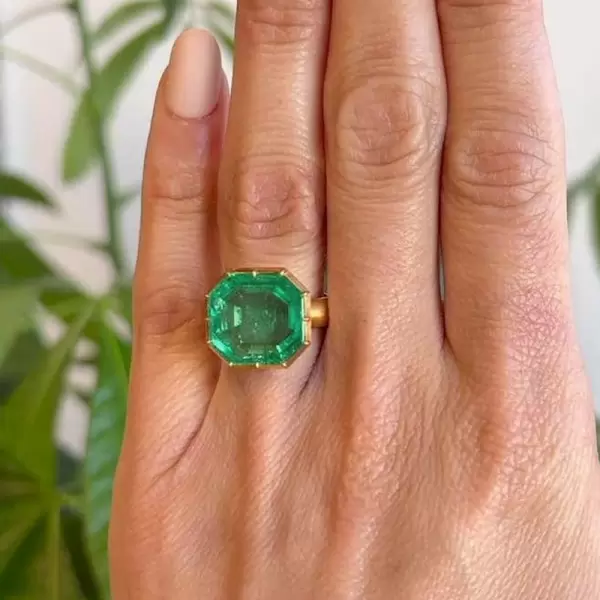 7ct Octagon Cut Emerald Vintage Cocktail Ring