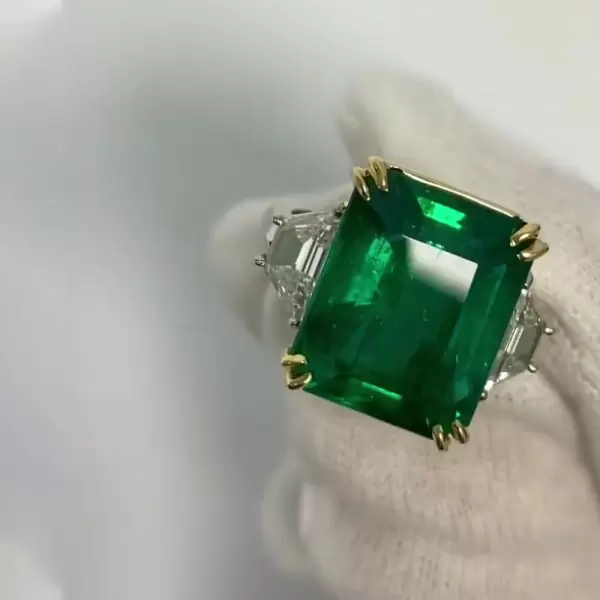 14ct Emerald Cut Three Stone Engagement Ring