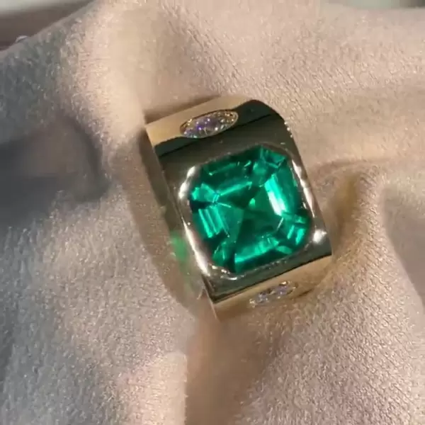 Emerald discount asscher cut