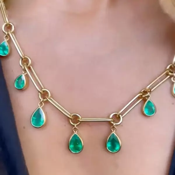 15ctw Pear Cut Emerald Link Chain Station Necklace