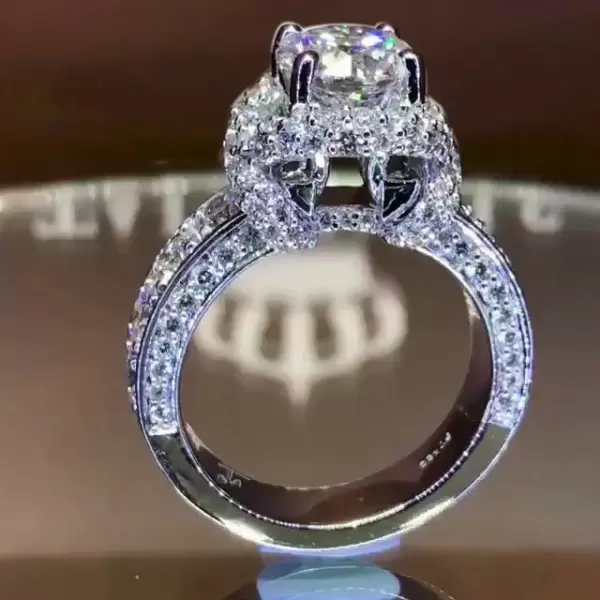 Handmade Stunning 3.0 CT Round Cut Engagement Ring