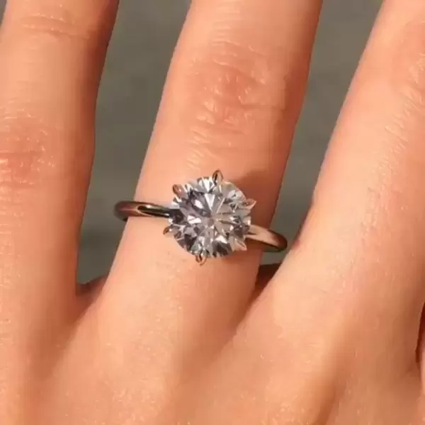 Handmade 6-Prong 1.5CT Round Cut Engagement Ring