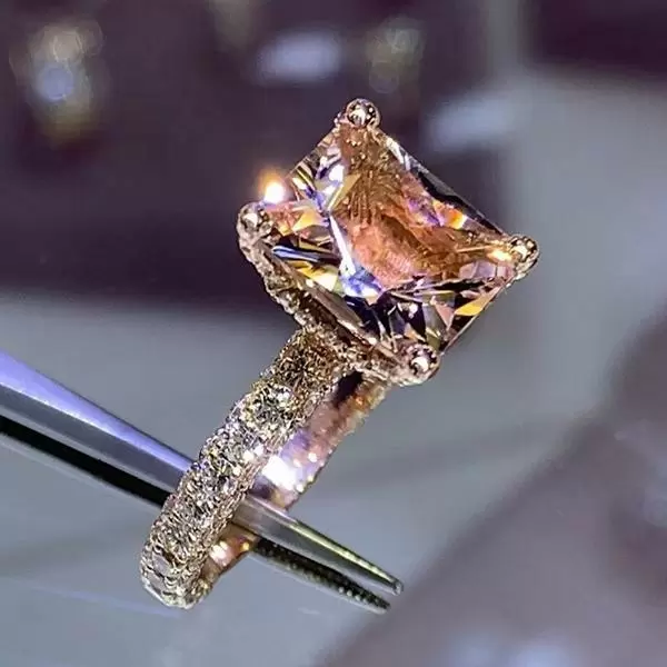 Radiant cut engagement new arrivals rings rose gold
