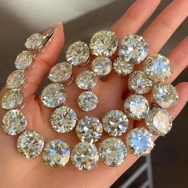 240ctw Round Cut White Sapphire Statement Necklace