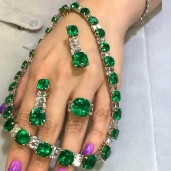 Cushion Cut Emerald Necklace & Earrings & Ring 3pcs Jewelry Set