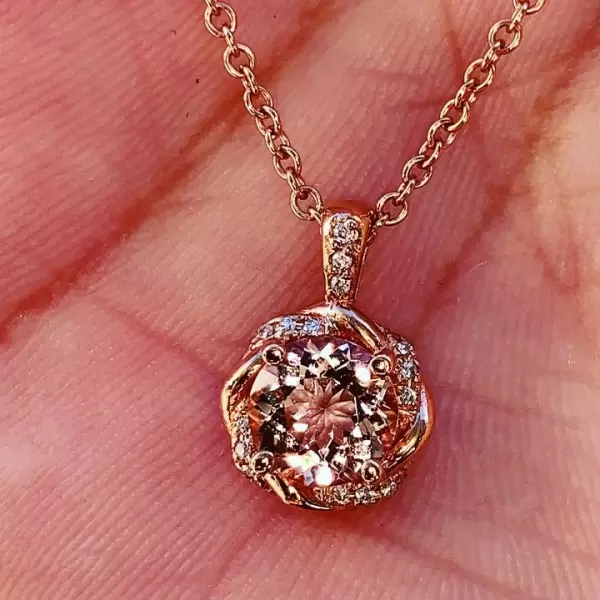 Knot of Love Necklace for Women in Rose Gold