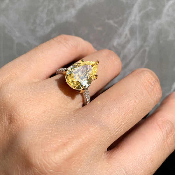 5ct Pear Cut Yellow Sapphire Classic Engagement Ring