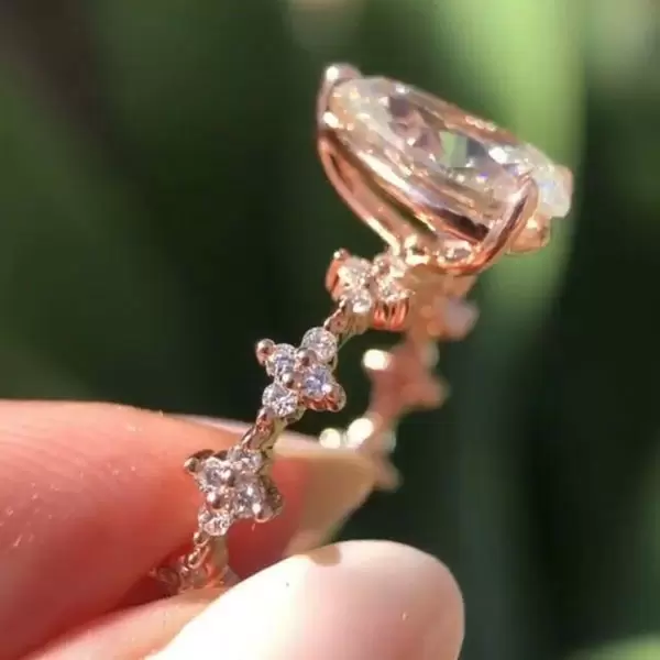 Handmade 2.6 Ct Pear Cut Rose Gold Engagement Ring