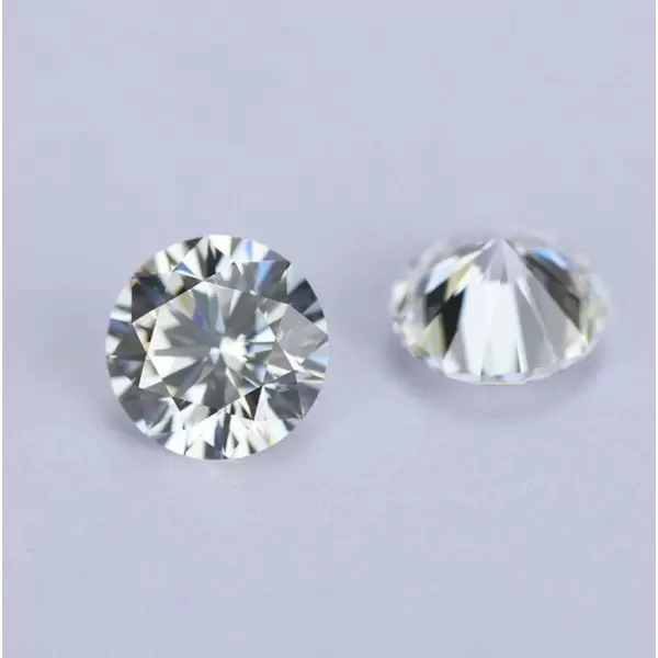 SayaBling White Round Cut Lab-Created Gemstone All Size