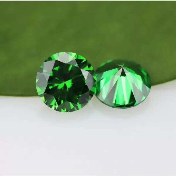 Green Color Round Cut 5A Lab-Created Gemstone