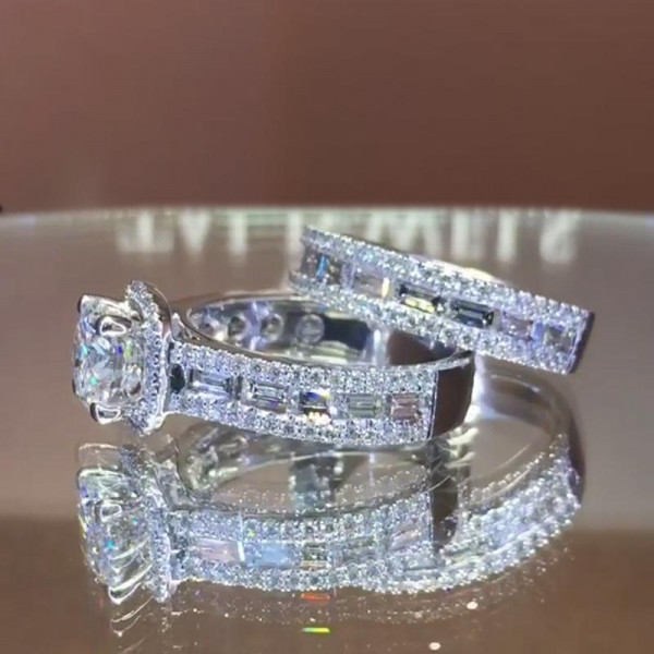 2ct Round Cut White Sapphire 2pcs Bridal Set