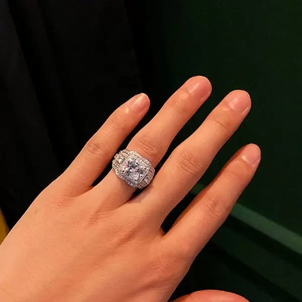 2ct Cushion Cut White Sapphire 3pcs Bridal Set