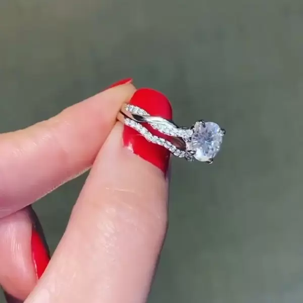 Handmade 1.5 CT Round Brilliant  Cut Ring Set