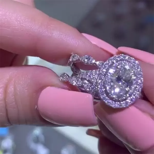 1.5ct Oval Cut White Sapphire 3pcs Bridal Set