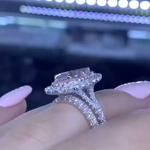 2ct Pear Cut Double Halo 2pcs Bridal Set