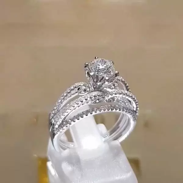 Handmade Round Cut Split Shank Sterling Silver Ring Set