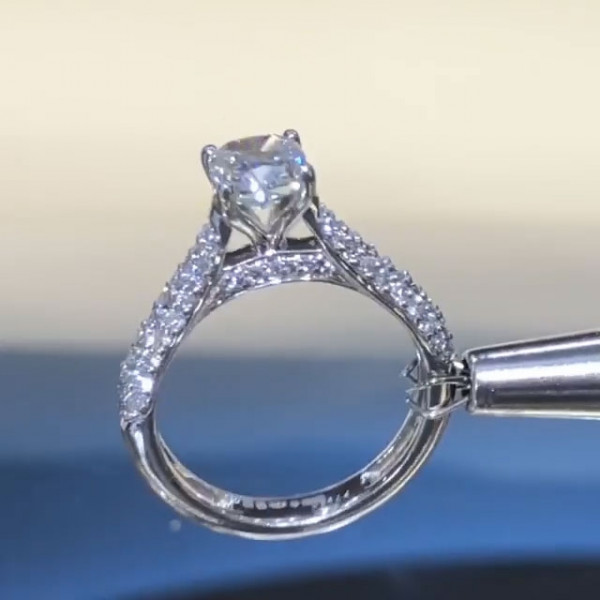 1.2ct Cushion Cut White Sapphire 2pcs Bridal Set